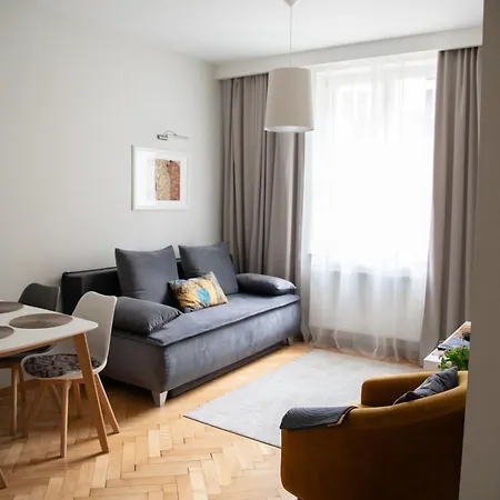 Brokilon House Appartement *
