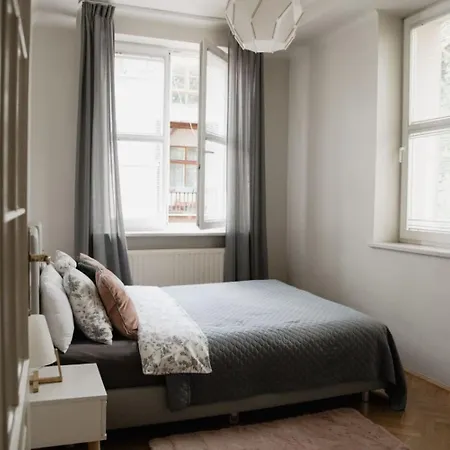 Apartment Brokilon House