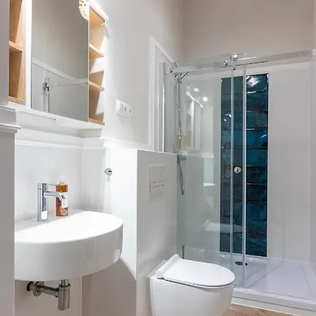 Brokilon House Апартаменты