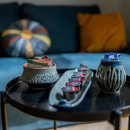 Апартаменты Brokilon House *